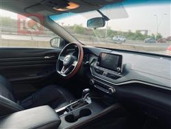 نيسان ألتيما